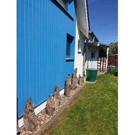 With 1 Bedroom Vakantiehuis Zingst